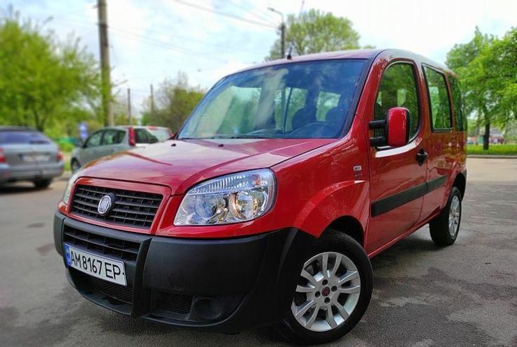 Продам Fiat Doblo пасс. 2009 года в г. Овруч, Житомирская область