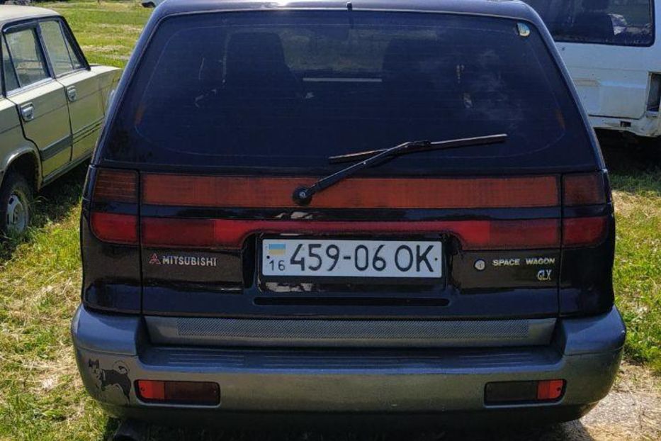 Продам Mitsubishi Space Wagon 1994 года в Одессе