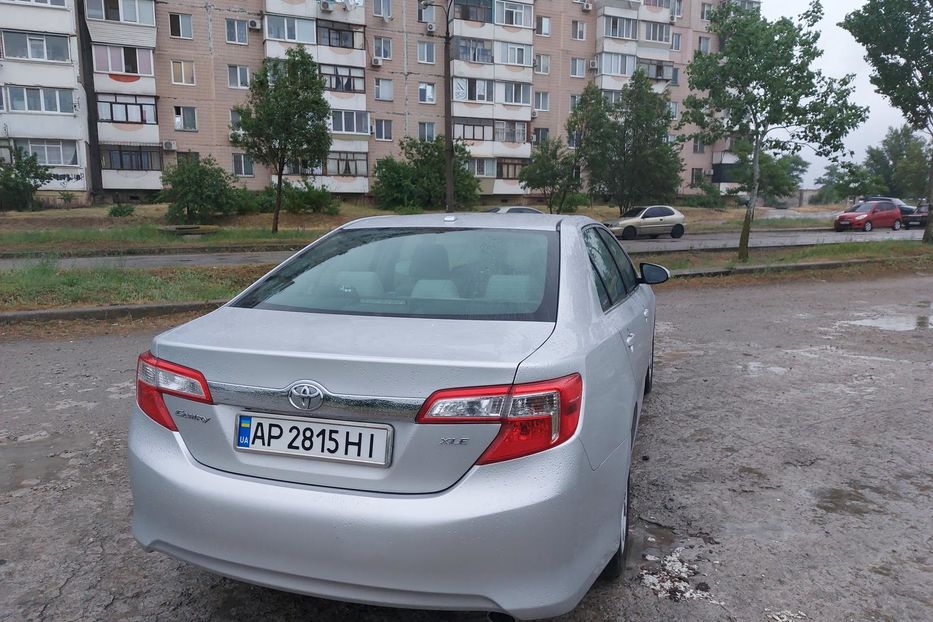 Продам Toyota Camry XLE 2012 года в Запорожье