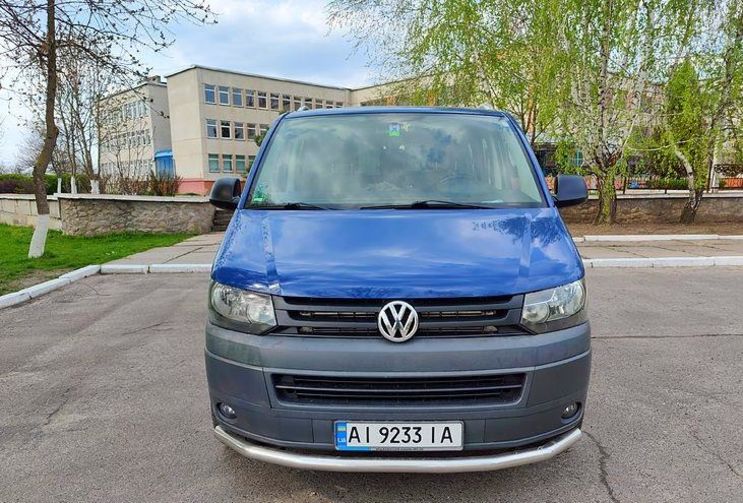 Продам Volkswagen T5 (Transporter) пасс. 2011 года в г. Славутич, Киевская область