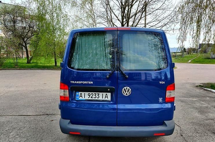 Продам Volkswagen T5 (Transporter) пасс. 2011 года в г. Славутич, Киевская область