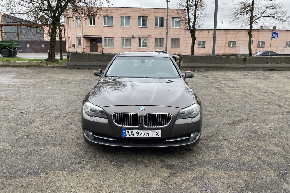 Продам BMW 525 2012 года в Киеве