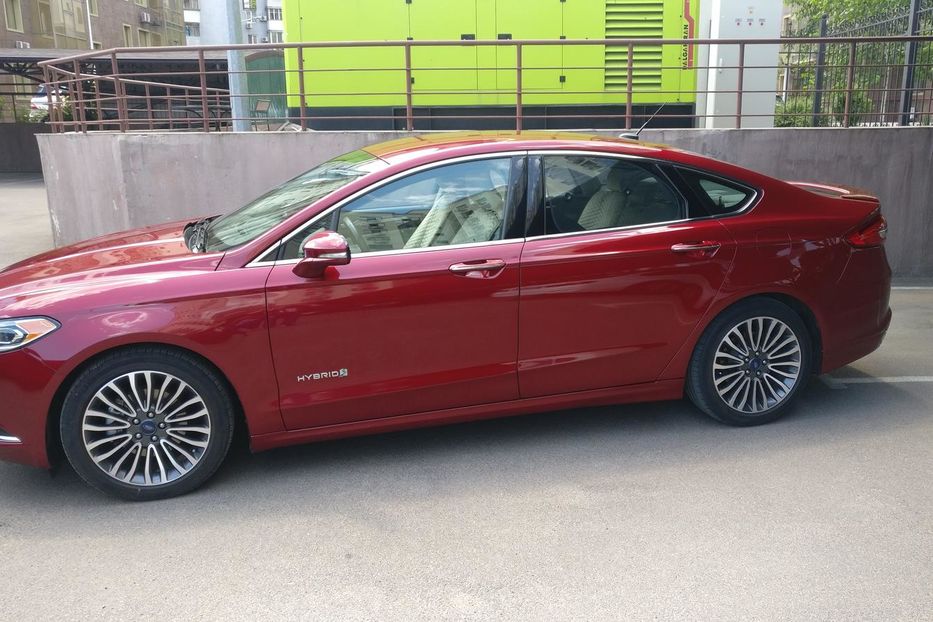 Продам Ford Fusion Titanium 2016 года в Одессе