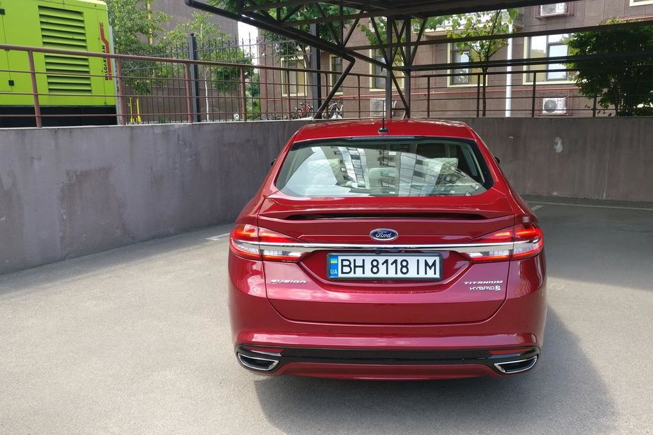 Продам Ford Fusion Titanium 2016 года в Одессе