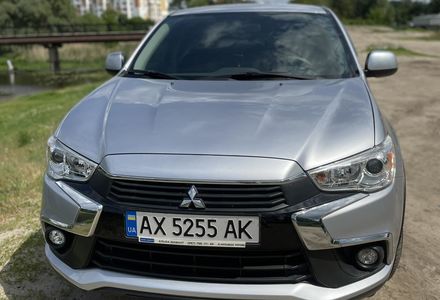 Продам Mitsubishi ASX продам свое авто  2017 года в Харькове