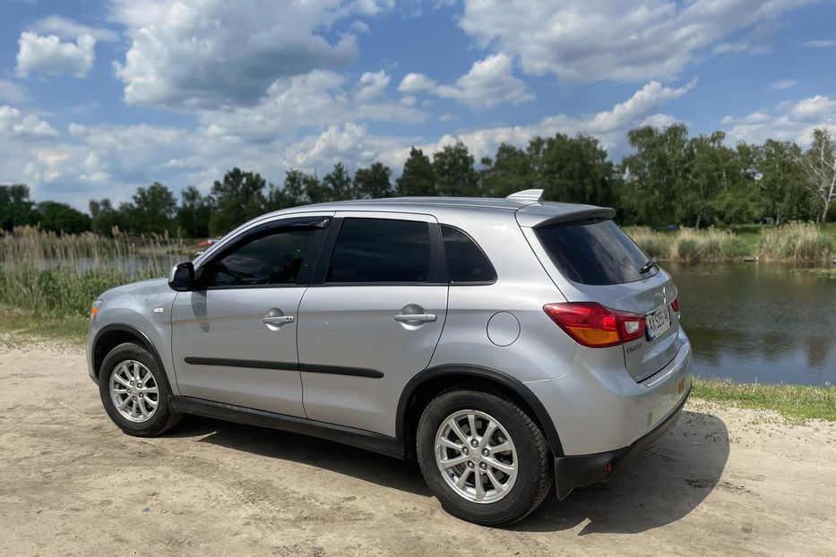 Продам Mitsubishi ASX продам свое авто  2017 года в Харькове