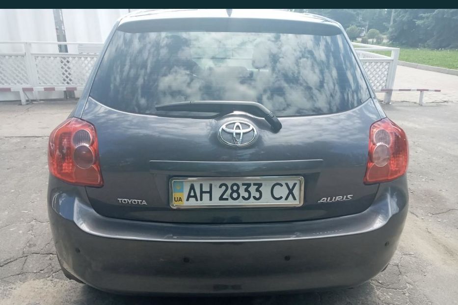 Продам Toyota Auris Средняя 2007 года в Запорожье