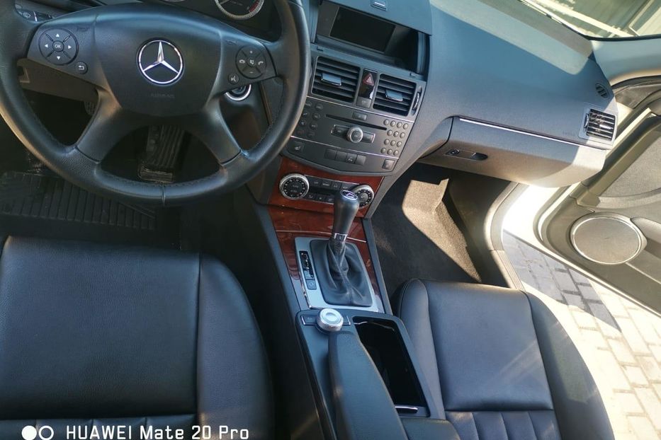 Продам Mercedes-Benz C-Class 2008 года в Днепре