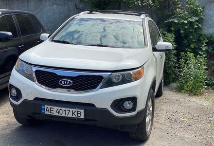 Продам Kia Sorento 2011 года в Киеве