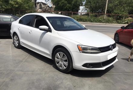 Продам Volkswagen Jetta 2015 года в Киеве