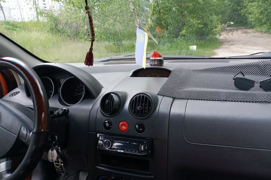 Продам Chevrolet Aveo 2006 года в Киеве