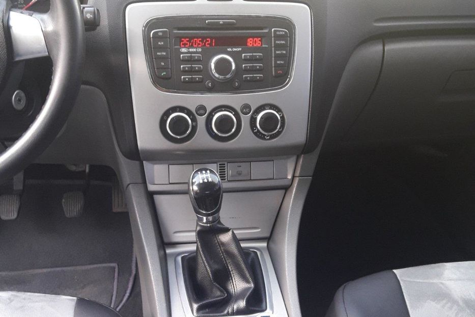 Продам Ford Focus 2010 года в Киеве