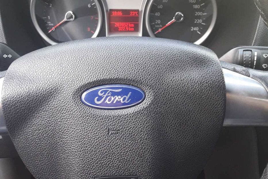 Продам Ford Focus 2010 года в Киеве