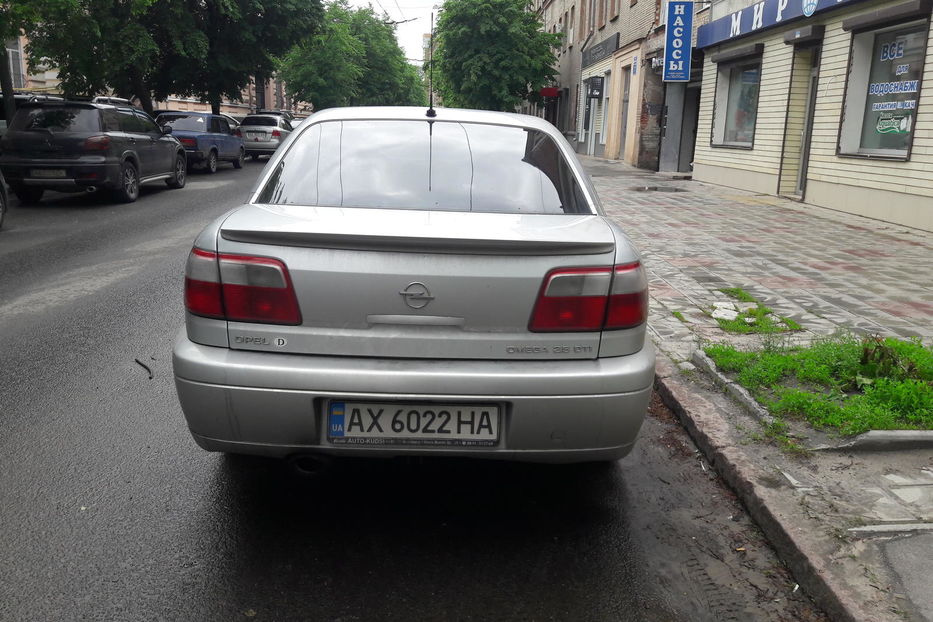 Продам Opel Omega 2002 года в Харькове