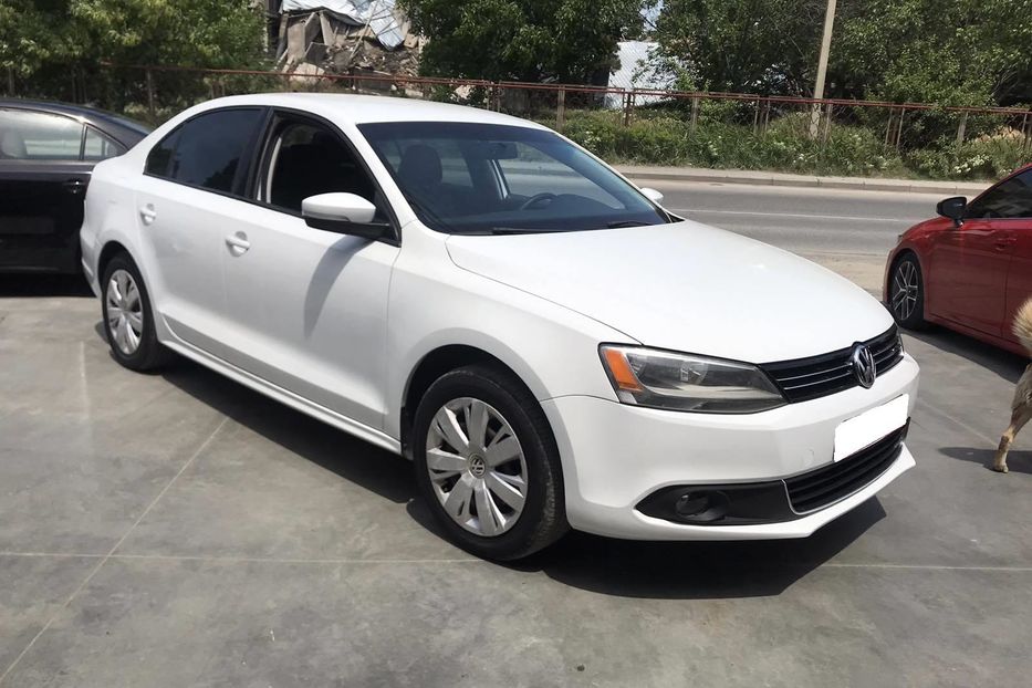 Продам Volkswagen Jetta 2015 года в Киеве