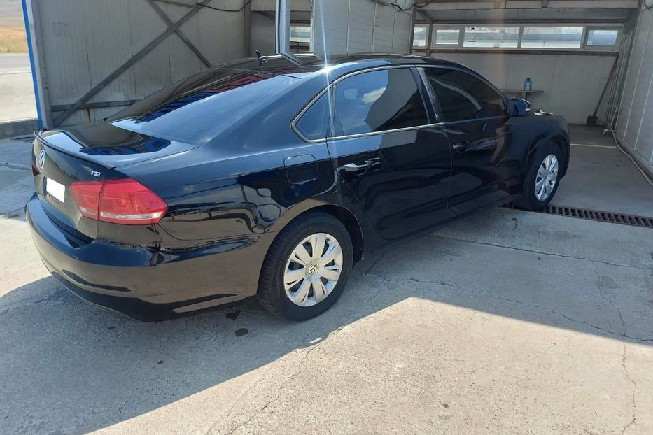 Продам Volkswagen Passat B8 2014 года в Киеве