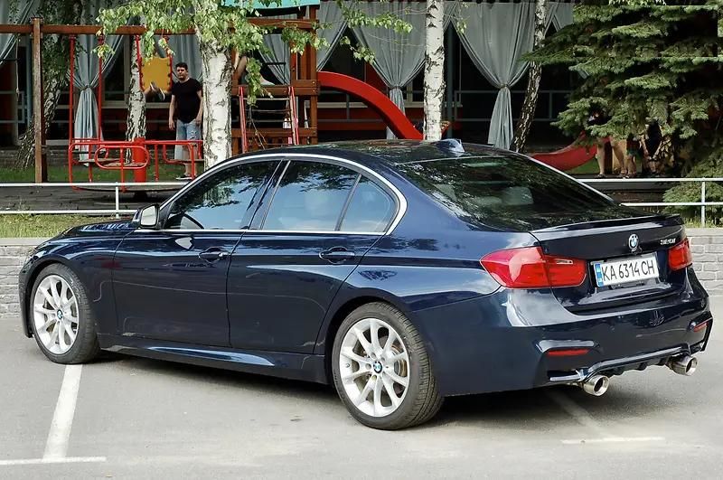 Продам BMW 328 2014 года в Киеве