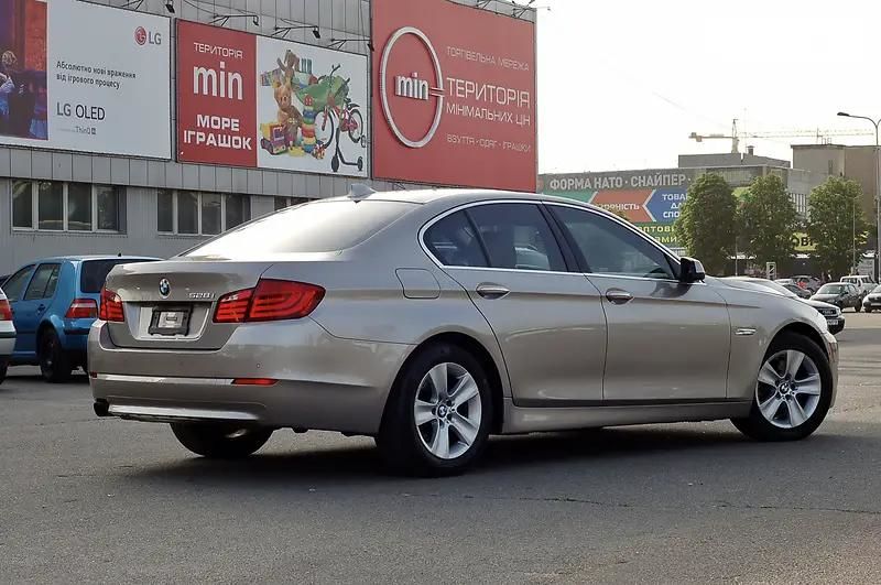 Продам BMW 328 2013 года в Киеве