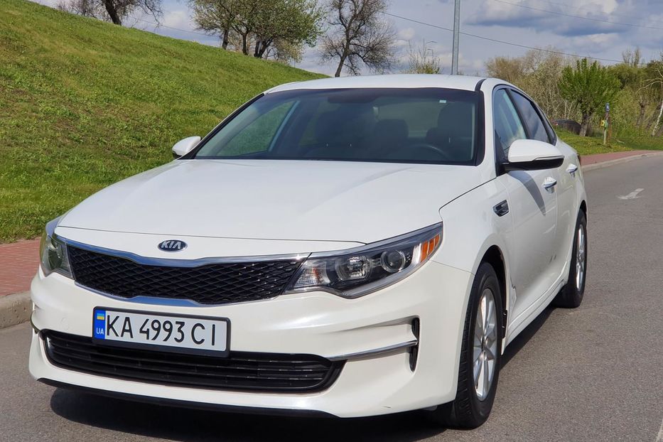 Продам Kia Optima 2016 года в Киеве