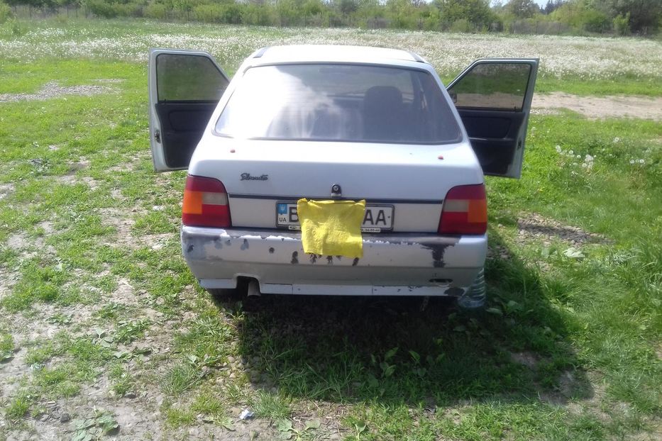 Продам ЗАЗ 1103 Славута 2004 года в Черновцах
