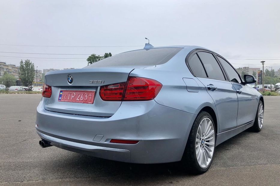 Продам BMW 328 2013 года в Киеве