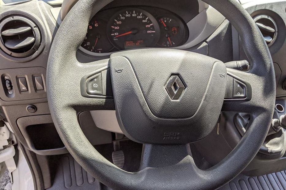 Продам Renault Master груз. 2018 года в Ровно