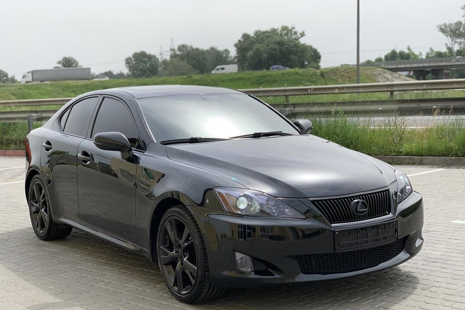 Продам Lexus IS 250 2009 года в Харькове