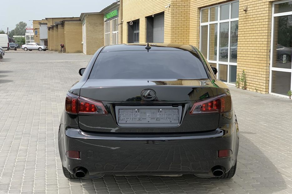 Продам Lexus IS 250 2009 года в Харькове