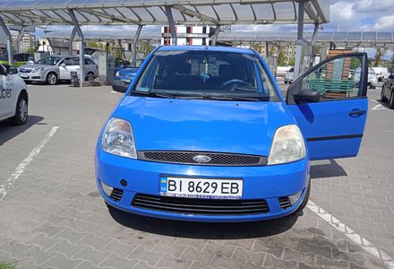 Продам Ford Fiesta 2003 года в Киеве