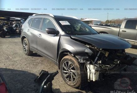 Продам Nissan Rogue 2016 года в Киеве