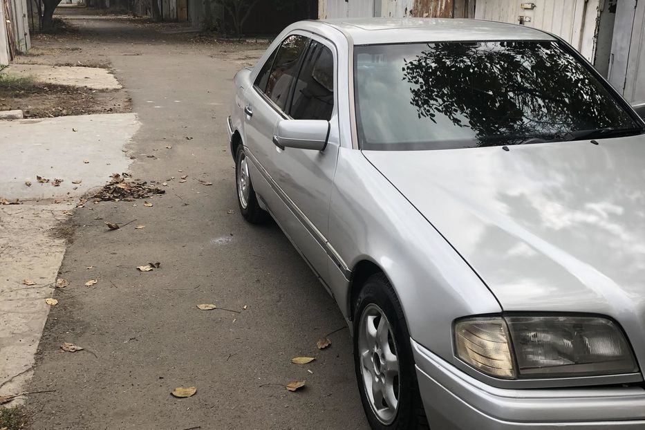 Продам Mercedes-Benz C-Class C-200 1996 года в Одессе