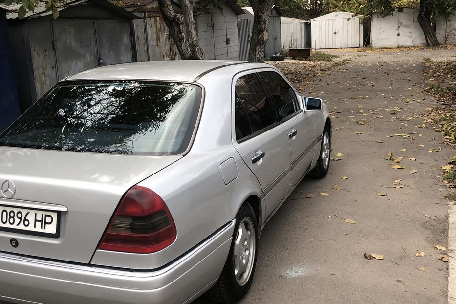 Продам Mercedes-Benz C-Class C-200 1996 года в Одессе