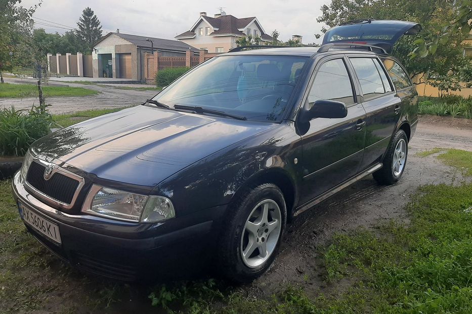 Продам Skoda Octavia Tour 2004 года в Харькове