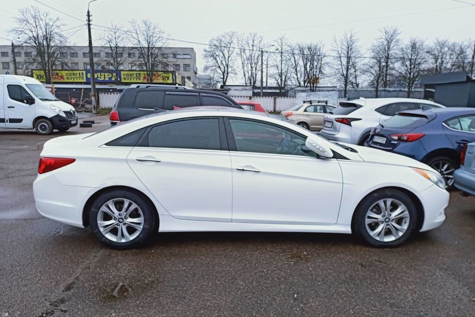 Продам Hyundai Sonata 2013 года в Киеве