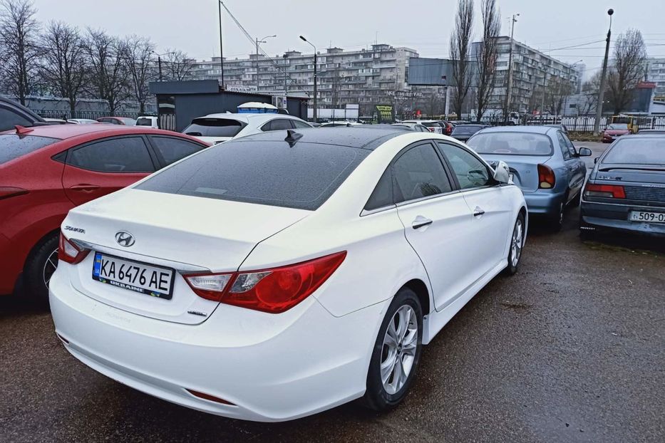 Продам Hyundai Sonata 2013 года в Киеве