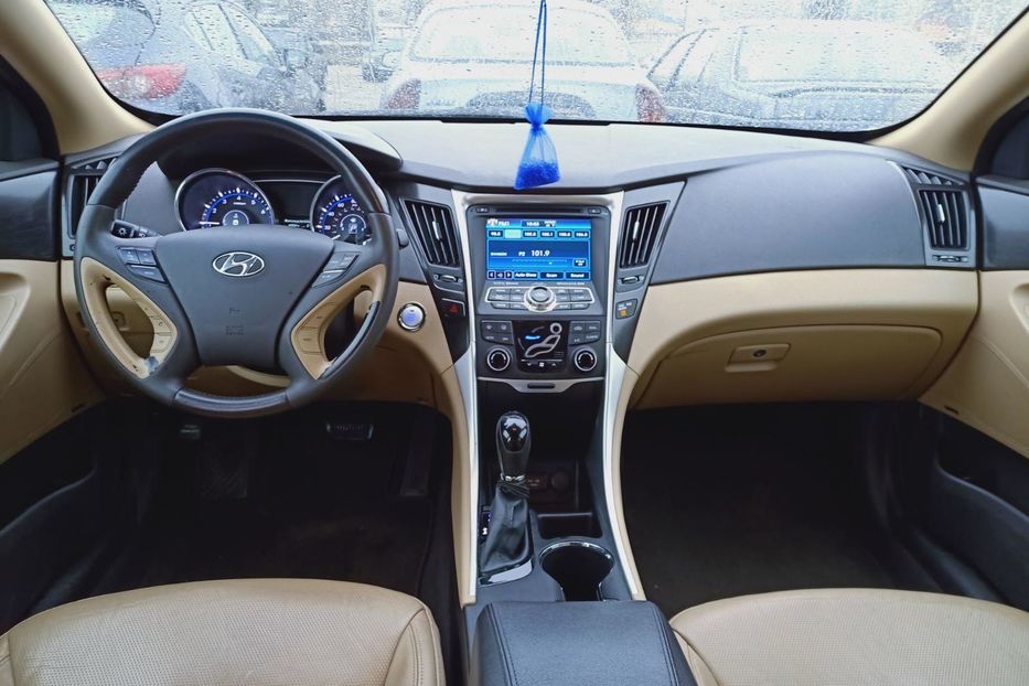 Продам Hyundai Sonata 2013 года в Киеве