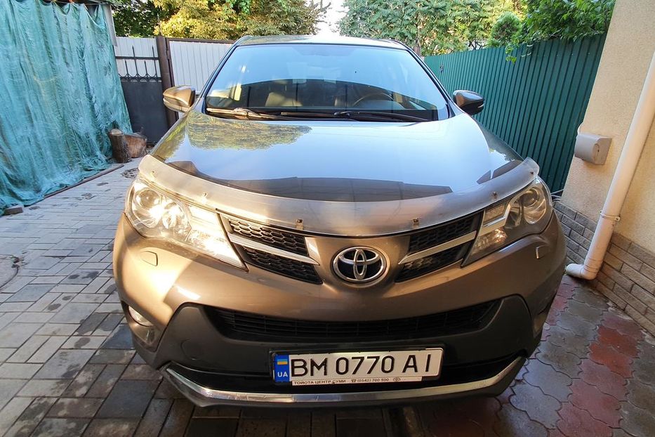 Продам Toyota Rav 4 2013 года в Сумах