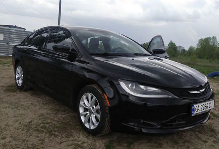 Продам Chrysler 200 2015 года в Киеве