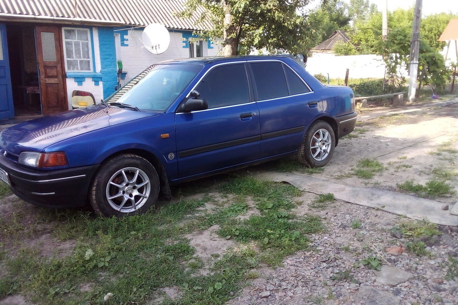 Продам Mazda 323 DJ 1994 года в г. Погребище, Винницкая область