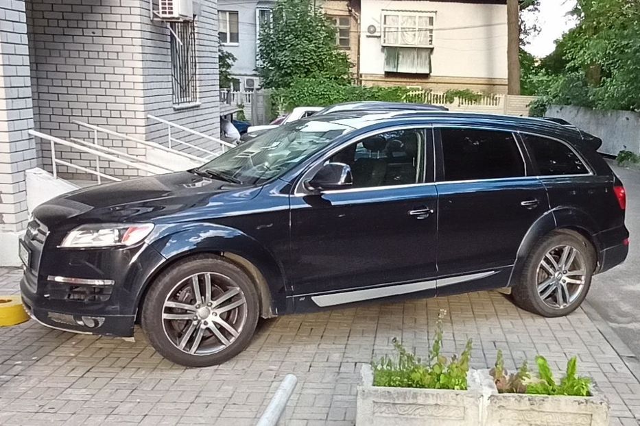 Продам Audi Q7 2007 года в Днепре