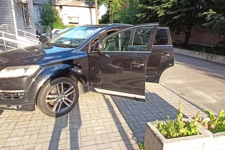 Продам Audi Q7 2007 года в Днепре