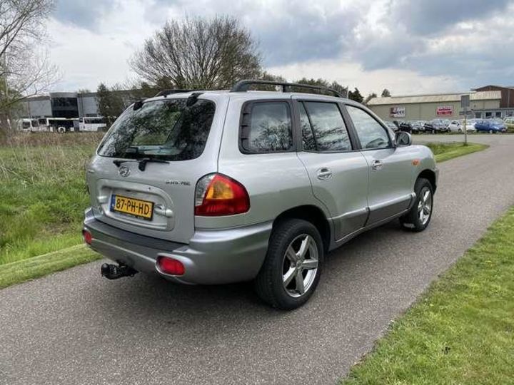 Продам Hyundai Santa FE 2004 года в Черновцах