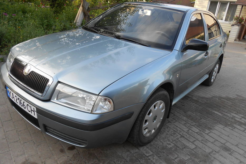 Продам Skoda Octavia aee 2004 года в Киеве