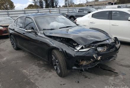 Продам BMW 330 2017 года в Киеве