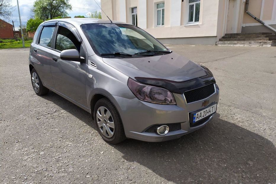 Продам Chevrolet Aveo 2011 года в Киеве