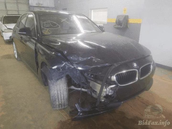 Продам BMW 320 2015 года в Киеве