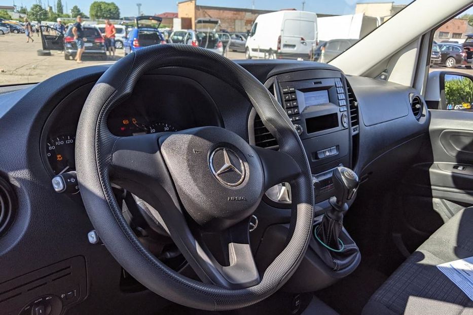 Продам Mercedes-Benz Vito пасс. 2019 года в Ровно