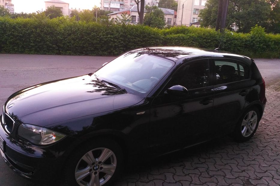 Продам BMW 118 2009 года в Черновцах