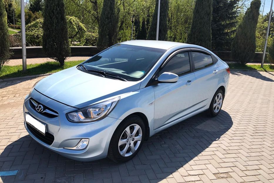 Продам Hyundai Accent  2011 года в Киеве