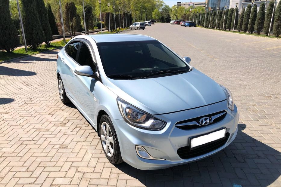 Продам Hyundai Accent  2011 года в Киеве